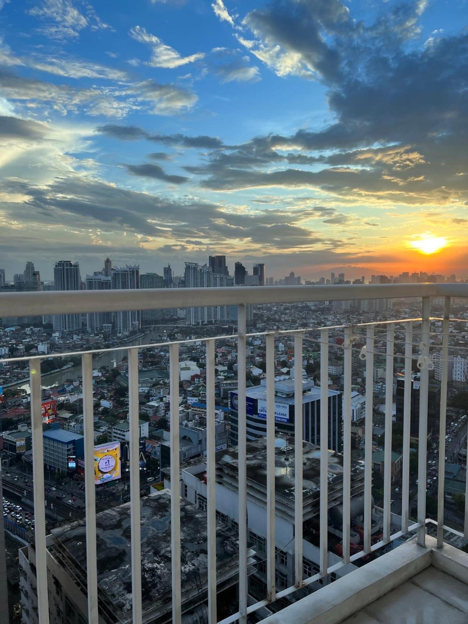 Studio Units At Sm Light Residences Condo Beside Boni Mrt Station Manila Exterior photo